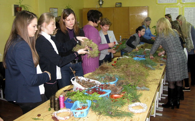 Advento vakaronė “Kalėdų belaukiant” Alytaus Vidzgirio pagrindinėje mokykloje