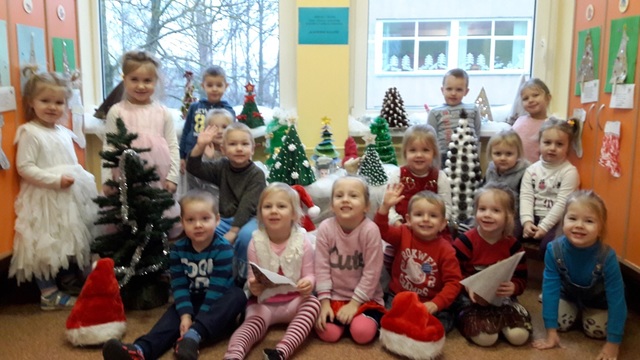 Žiemos malonumai su šeima Jurbarko „Ąžuoliuko“ mokykloje